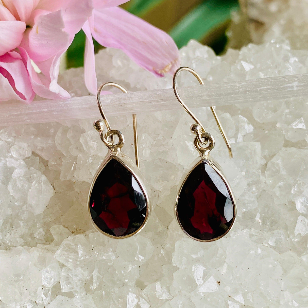 Garnet faceted teardrop earrings KEGJ814 - Nature's Magick