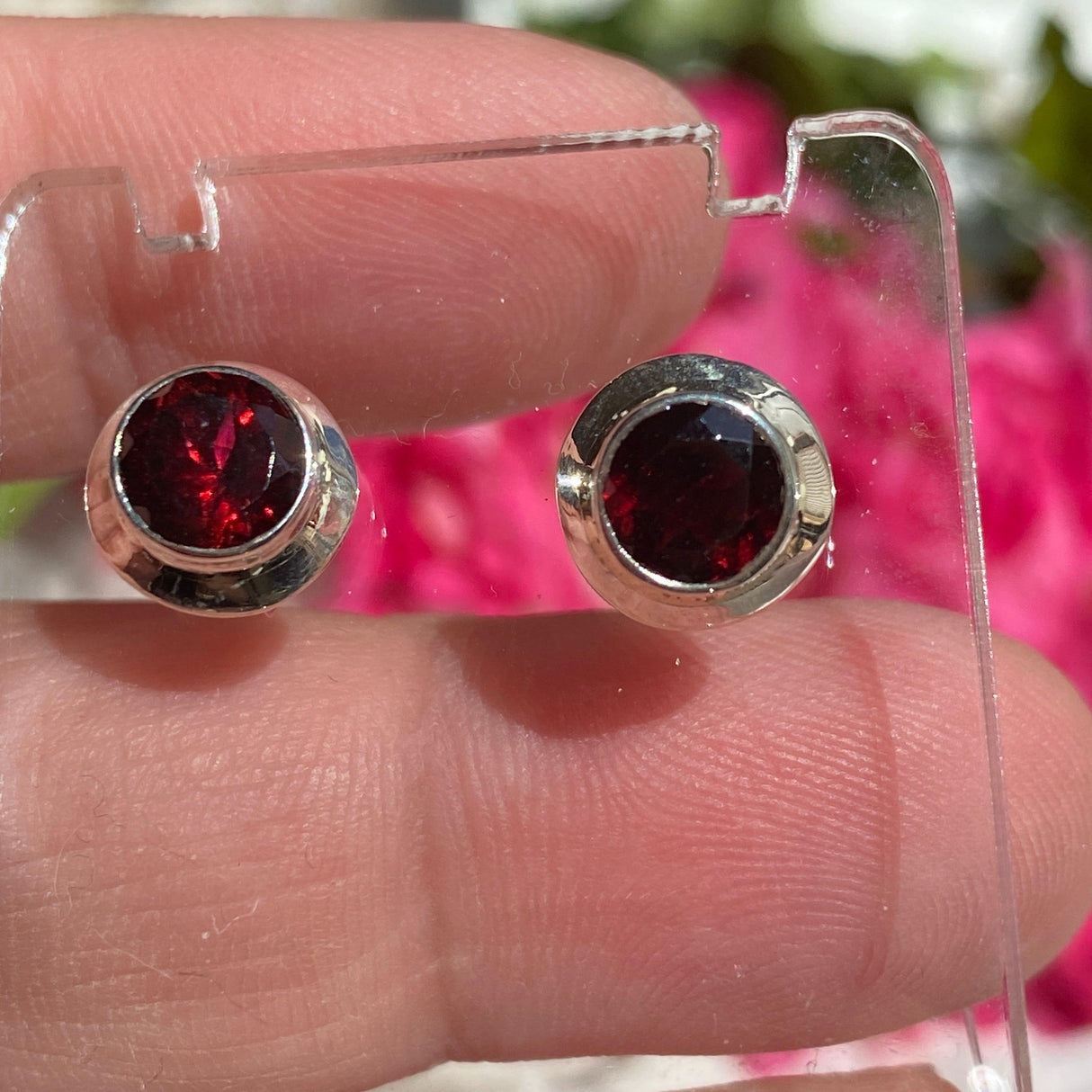 Garnet round faceted stud earrings KEGJ1083 - Nature's Magick