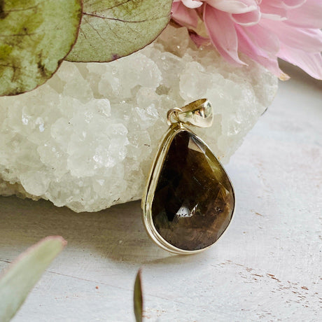 Golden Sapphire teardrop pendant KPGJ2960 - Nature's Magick