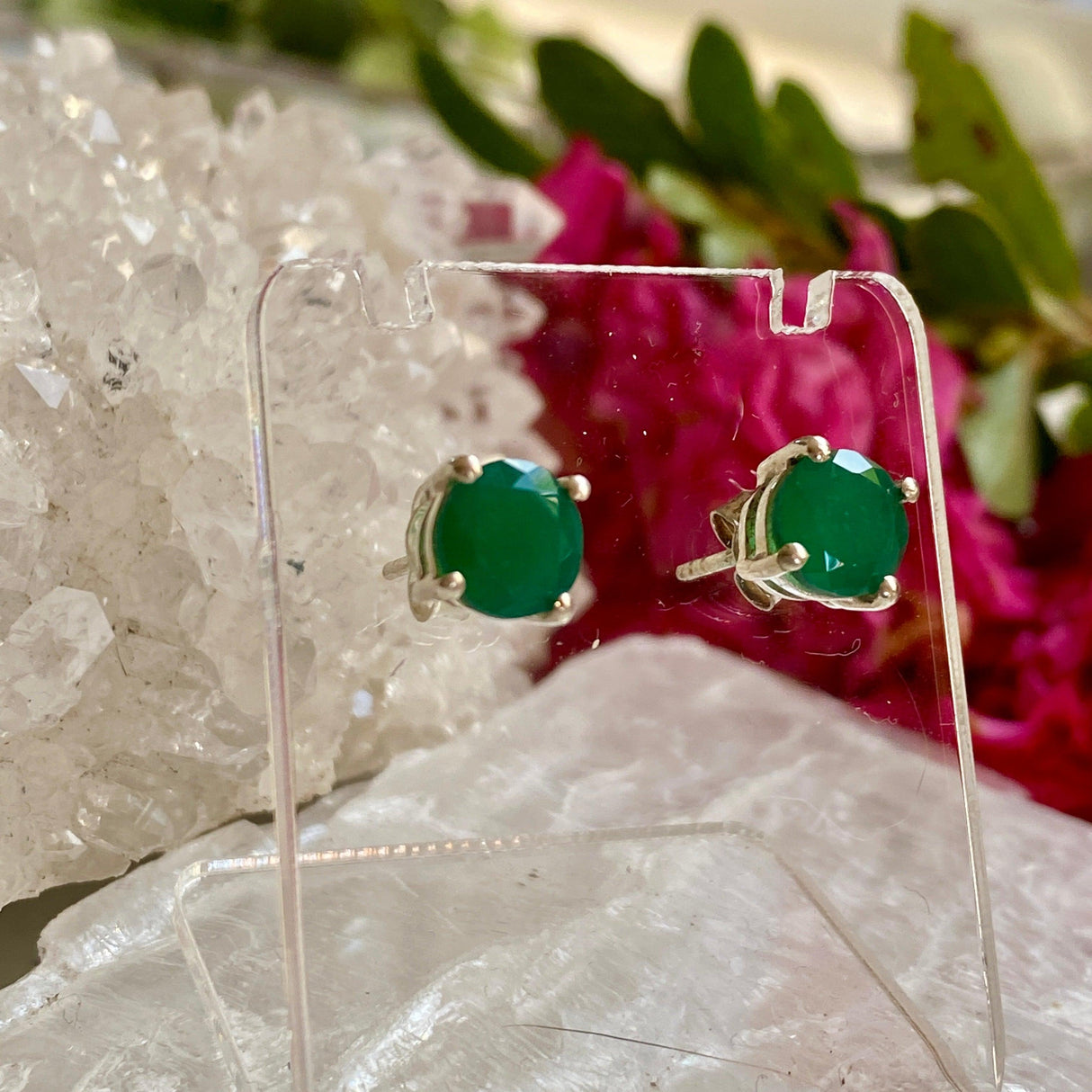 Green Chalcedony round faceted stud earrings KEGJ923 - Nature's Magick