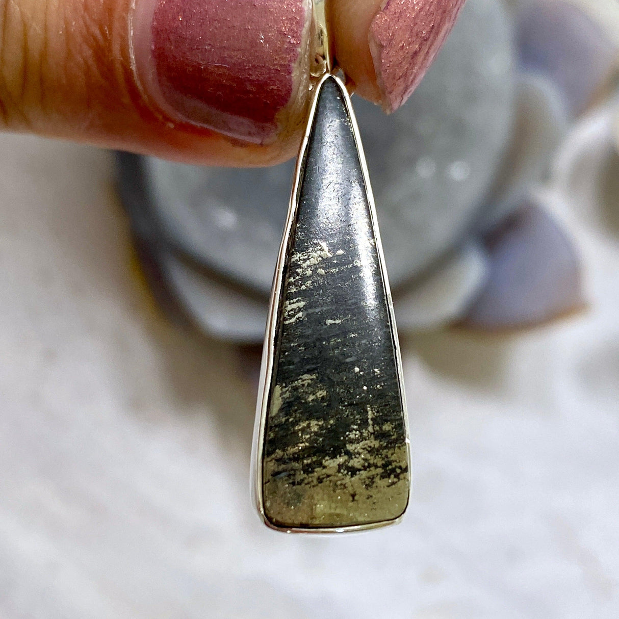 Healers Gold teardrop pendant KPGJ3270 - Nature's Magick