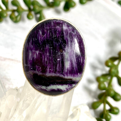 Kammererite oval cabochon ring s.10 KRGJ2387 - Nature's Magick