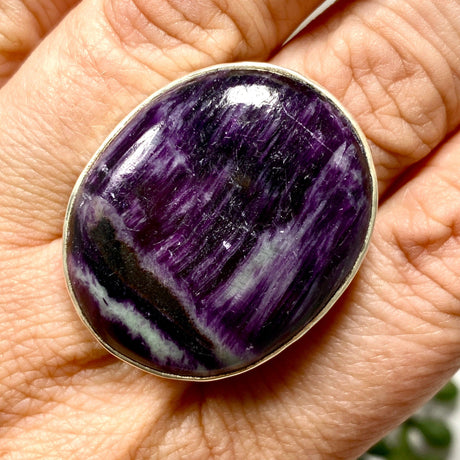 Kammererite oval cabochon ring s.10 KRGJ2387 - Nature's Magick