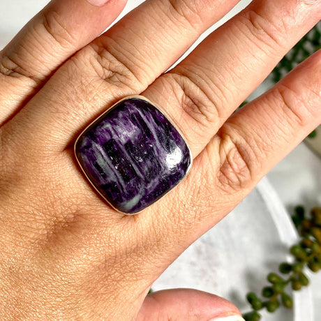 Kammererite square cabochon ring s.12 KRGJ2393 - Nature's Magick