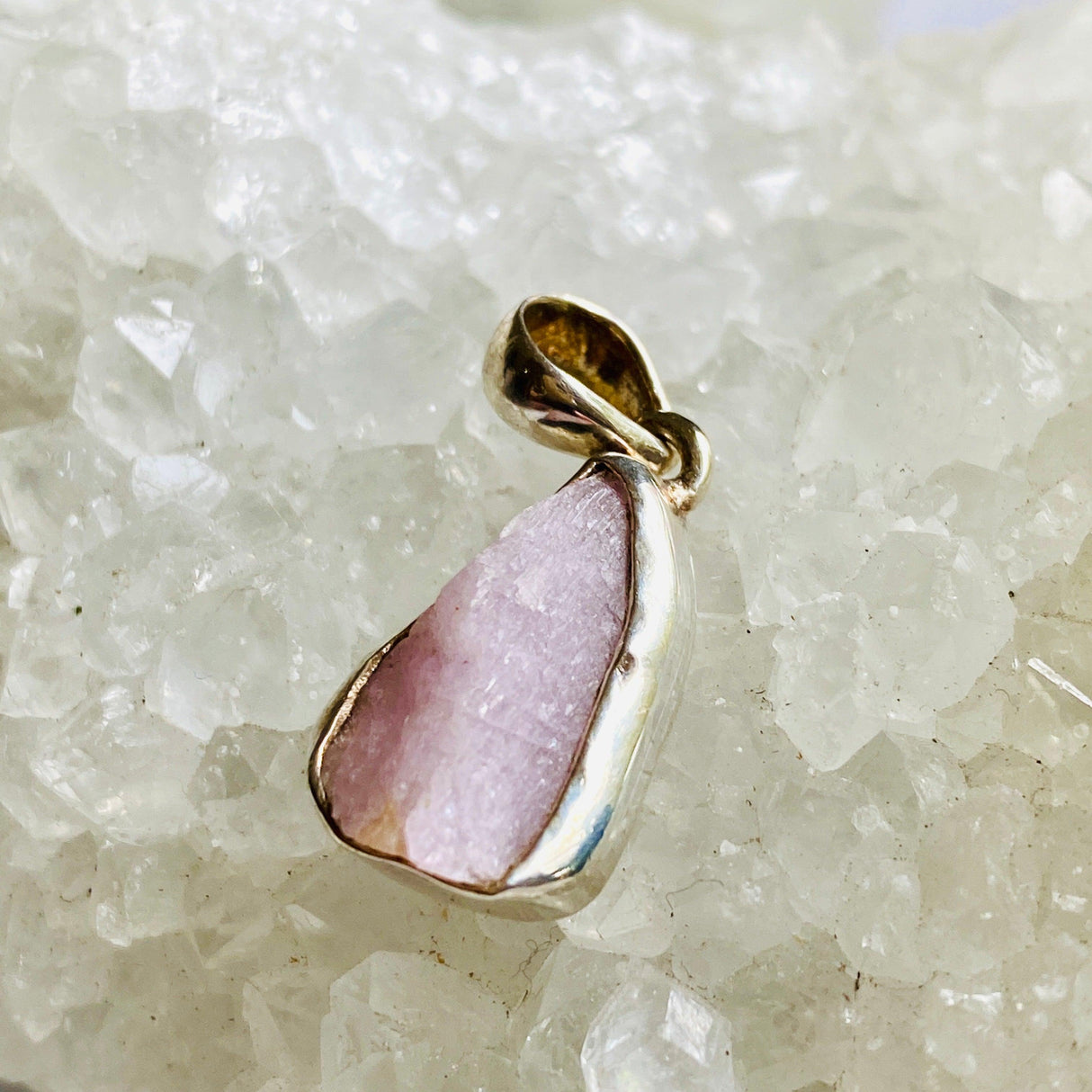 Kunzite petite raw pendant PPR-KUN - Nature's Magick