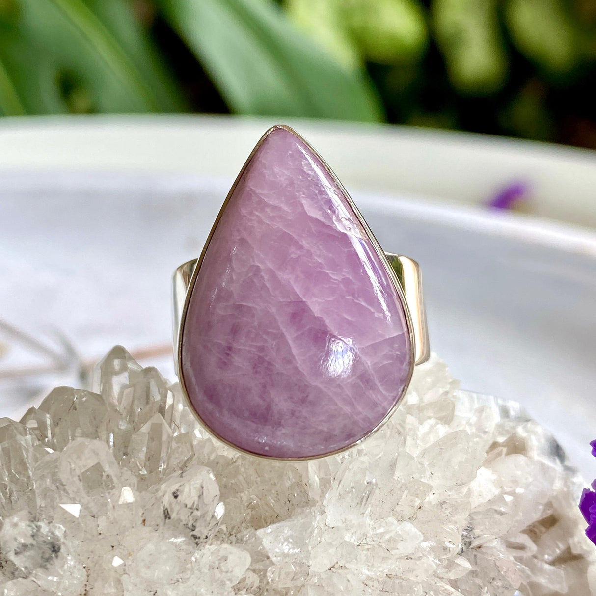 Kunzite teardrop ring s.12 KRGJ2544 - Nature's Magick