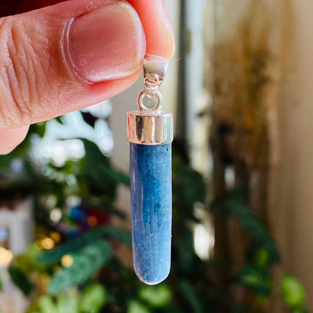 Kyanite pendant KPGJ2680 - Nature's Magick