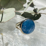 Kyanite round cabochon ring with split band s.6 KRGJ1580 - Nature's Magick