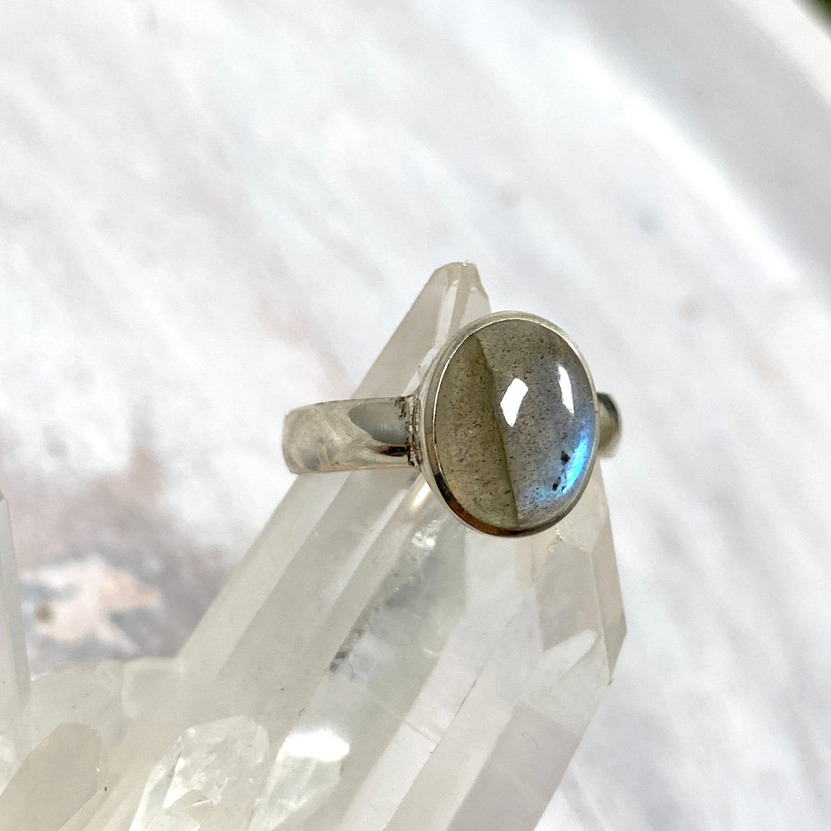 Labradorite Petite OVal Cabochon Ring with simple band PRGJ274 - Nature's Magick