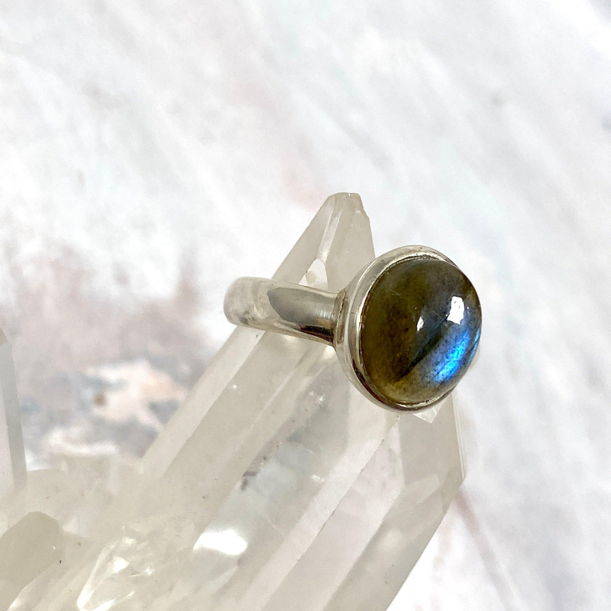 Labradorite Petite OVal Cabochon Ring with simple band PRGJ274 - Nature's Magick