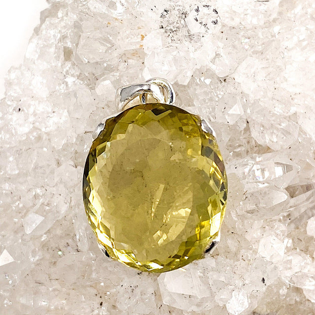 Lemon Quartz oval faceted pendant KPGJ2150 - Nature's Magick