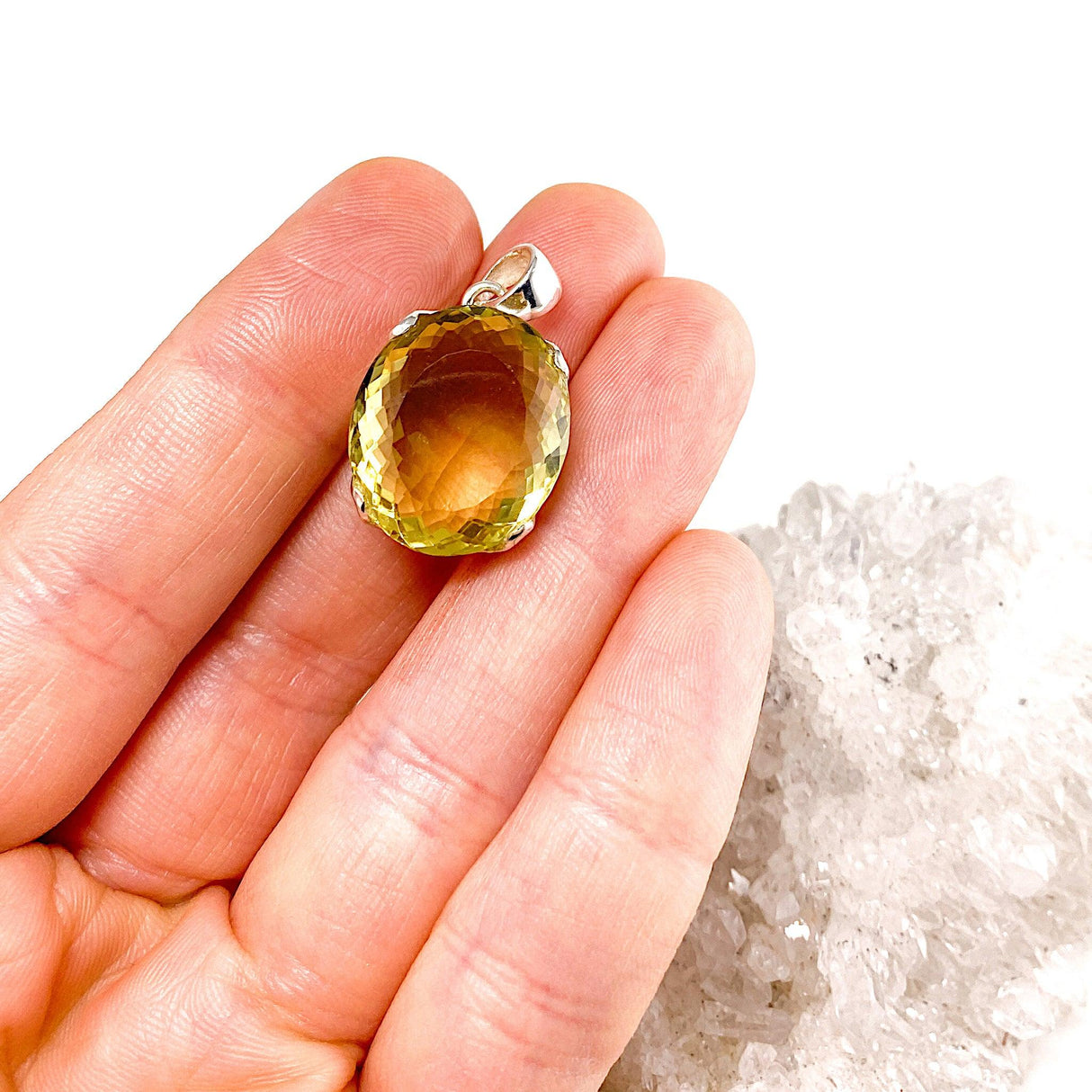 Lemon Quartz oval faceted pendant KPGJ2150 - Nature's Magick