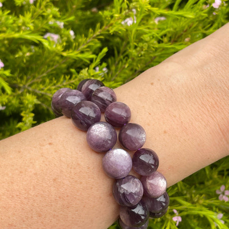 Lepidolite (A grade / gem quality) bracelet - Nature's Magick