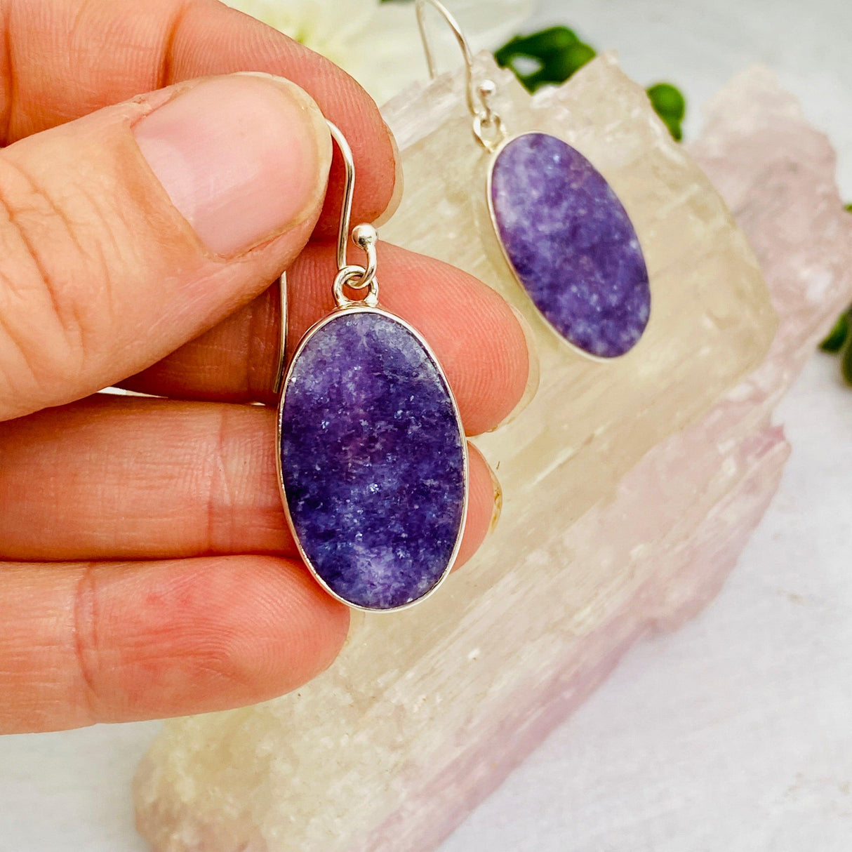 Lepidolite oval earrings KEGJ949 - Nature's Magick