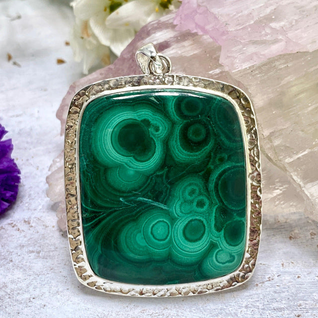 Malachite rectangular pendant KPGJ3335 - Nature's Magick