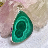 Malachite teardrop pendant KPGJ3321 - Nature's Magick