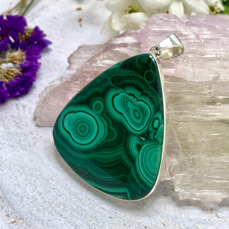 Malachite teardrop pendant KPGJ3324 - Nature's Magick