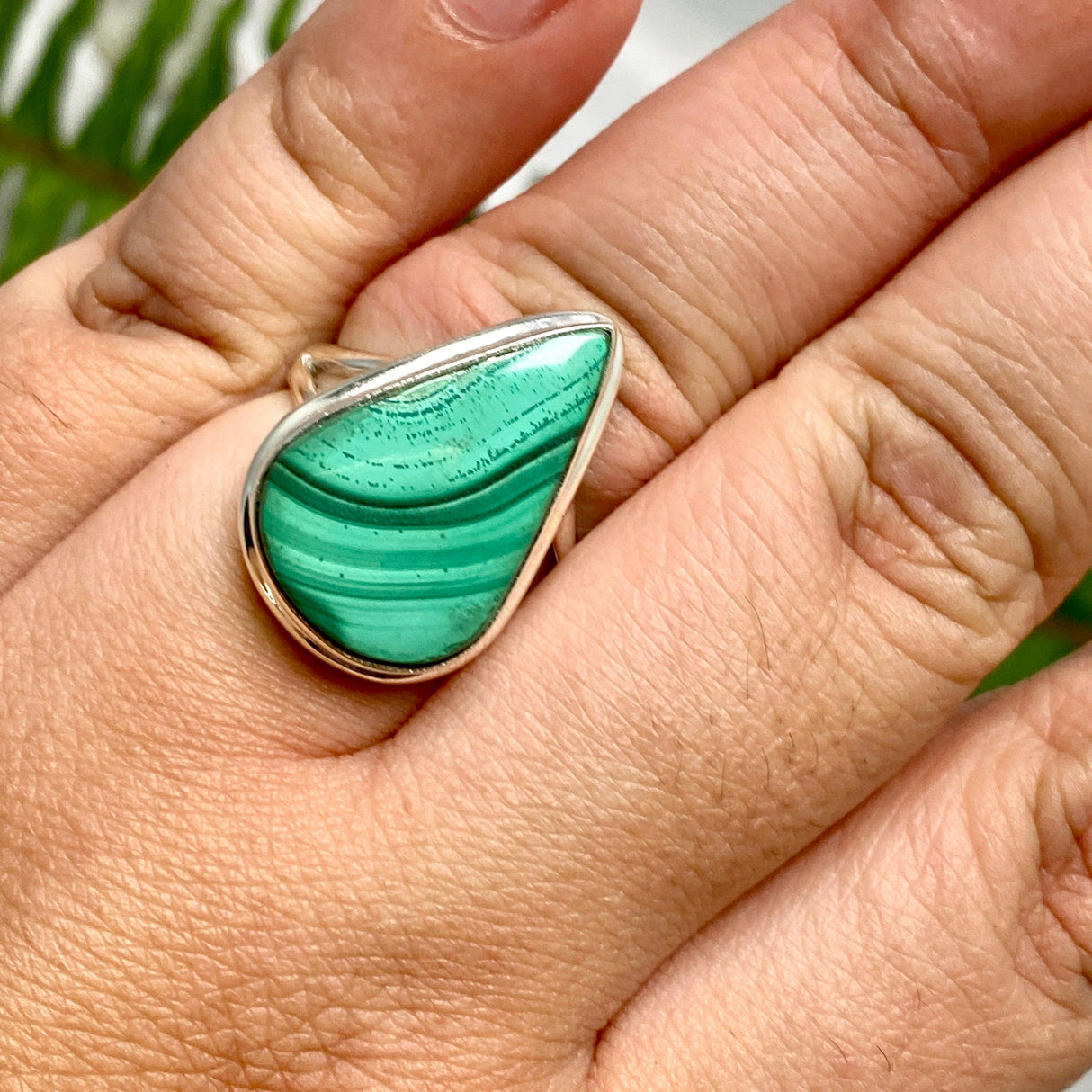 Malachite teardrop ring s.10 KRGJ2624 - Nature's Magick