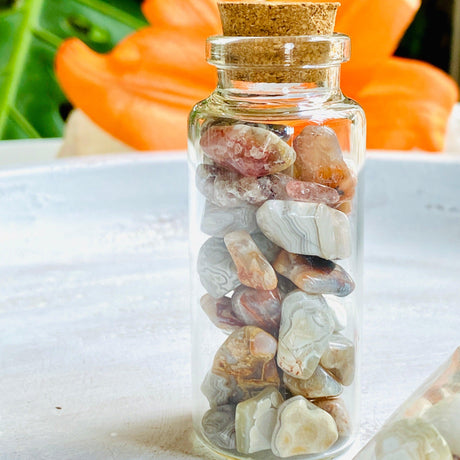 Mini tumbled stones (Chips) 50g - Mexican Lace Agate - Nature's Magick