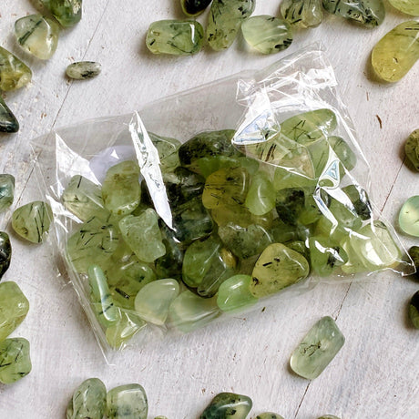 Mini tumbled stones (Chips) 50g - Prehnite with Epidote - Nature's Magick