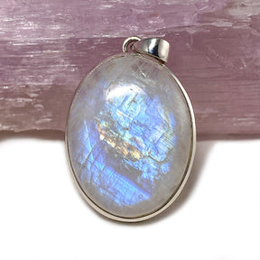 Moonstone oval pendant PPGJ336 - Nature's Magick