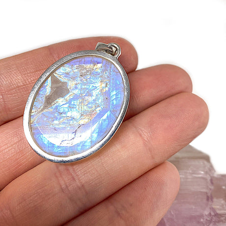 Moonstone oval pendant PPGJ336 - Nature's Magick