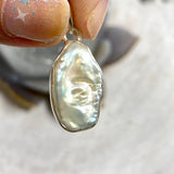 Pearl freeform pendant KPGJ3288 - Nature's Magick