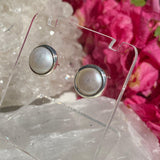 Pearl round cabochon stud earrings KEGJ1048 - Nature's Magick