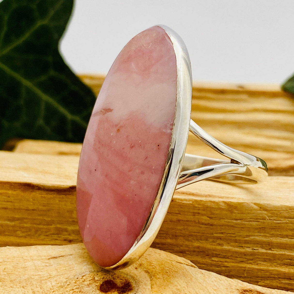 Pink Opal oval cabochon ring with split band s.11 KRGJ1597 - Nature's Magick