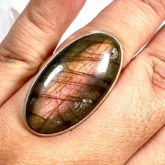 Purple Labradorite oval ring s.10 PRGJ285 - Nature's Magick