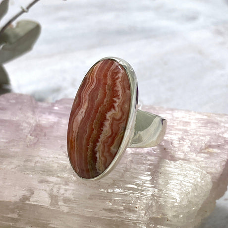 Rhodocrosite oval ring s.10 KRGJ2561 - Nature's Magick