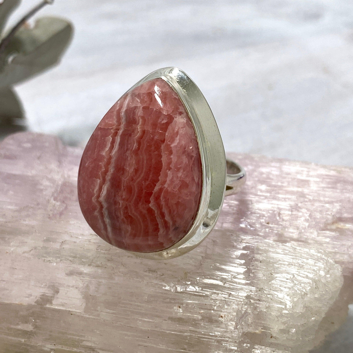 Rhodocrosite teardrop ring s.9 KRGJ2559 - Nature's Magick