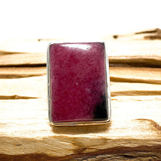 Rhodonite rectangle cabochon ring s.10 KRGJ1502 - Nature's Magick