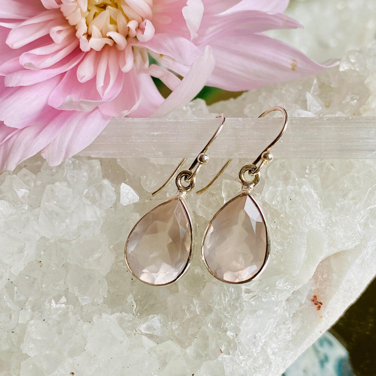 Rose Quartz faceted teardrop earrings KEGJ793 - Nature's Magick