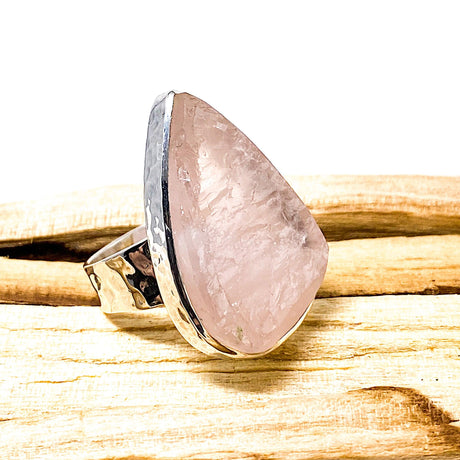 Rose Quartz raw teardrop ring with beaten band s.10 KRGJ1301 - Nature's Magick