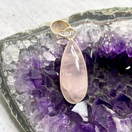 Rose Quartz small teardrop pendant KPGJ2804 - Nature's Magick