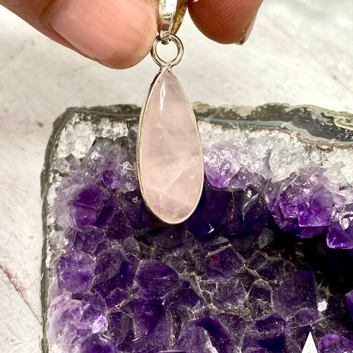 Rose Quartz small teardrop pendant KPGJ2804 - Nature's Magick