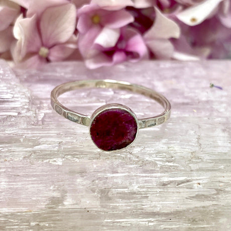 Ruby raw round fine banded ring KRGJ2632 - Nature's Magick