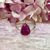 Ruby raw teardrop ring s.7 KRGJ2627 - Nature's Magick