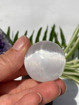 Selenite Small Sphere 35mm - Nature's Magick