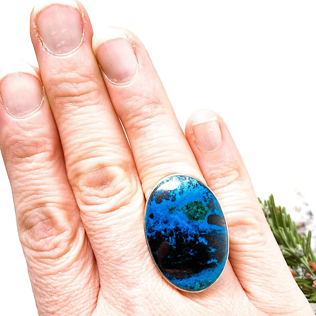 Shattuckite Oval Cabochon Ring Size 8 KRGJ503 - Nature's Magick