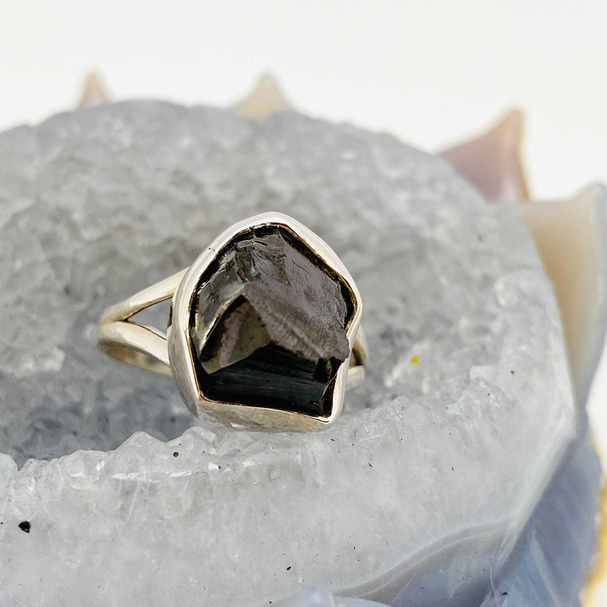 Shungite raw ring with split band s.9.5 KRGJ1920 - Nature's Magick