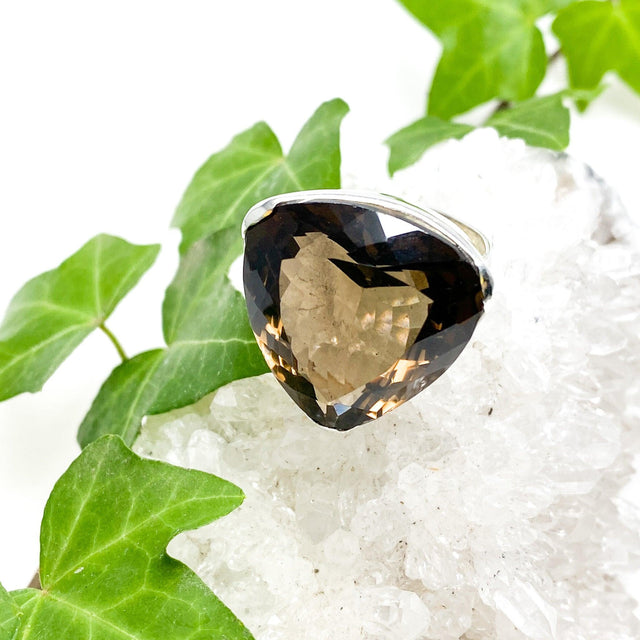 Smokey Quartz faceted trillion triangle ring s.10 KRGJ964 - Nature's Magick