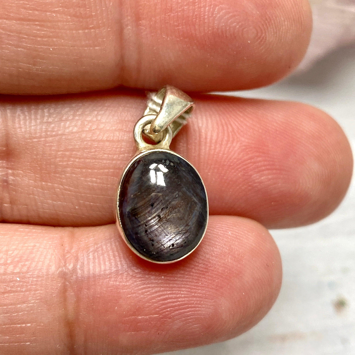 Star Ruby oval cabochon pendant - Nature's Magick