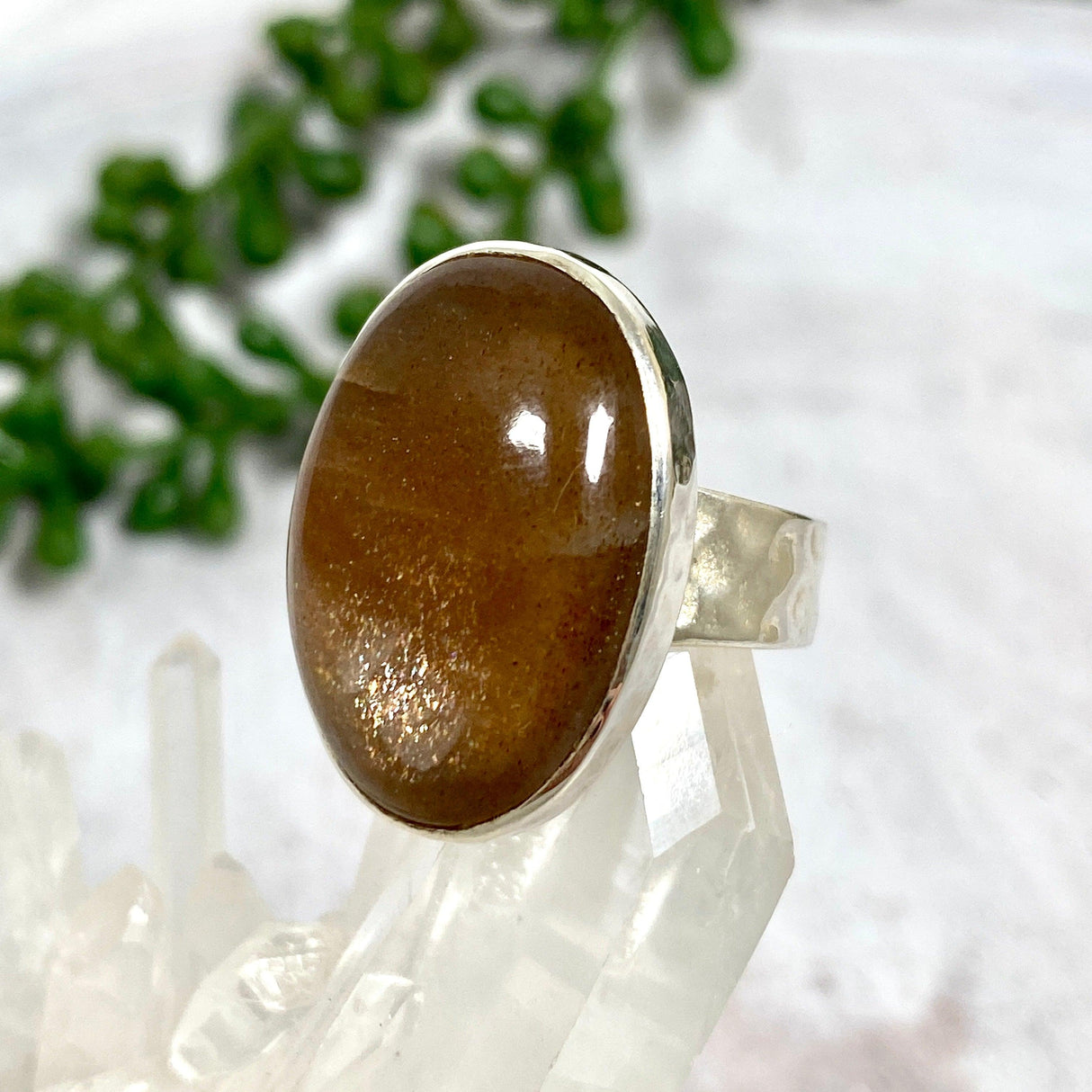 Sunstone oval ring s.6.5 KRGJ2260 - Nature's Magick