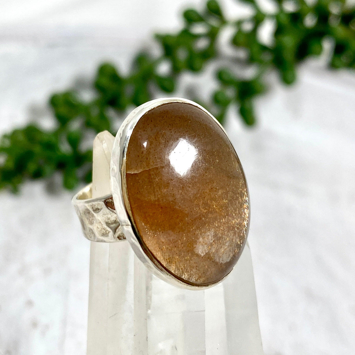 Sunstone oval ring s.6.5 KRGJ2260 - Nature's Magick