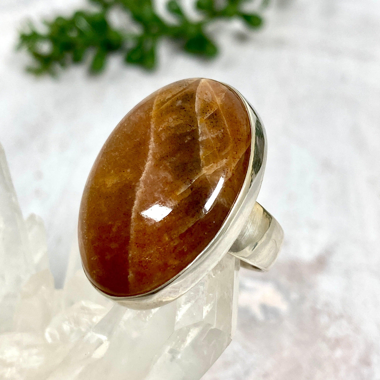 Sunstone oval ring s.8 KPGJ196 - Nature's Magick