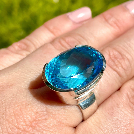 Swiss Blue Topaz oval faceted ring s.8 KRGJ2168 - Nature's Magick