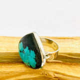 Tibetan Turquoise cabochon teardrop ring with beaten band s. 6.5 KRGJ1166 - Nature's Magick