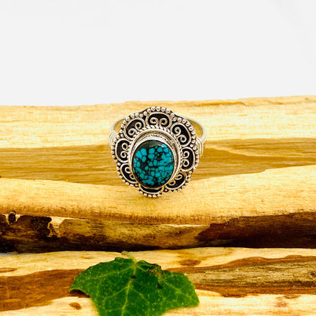 Turquoise oval cabochon ring with detailed setting s.8.5 KRGJ168 - Nature's Magick